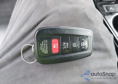 2020 Toyota Prius Prime Limited из США, поврежденный, VIN JTDKARFP6L3144377